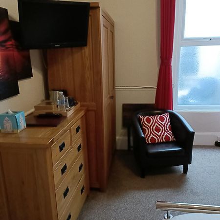 Lawnswood Guest House Torquay Bagian luar foto