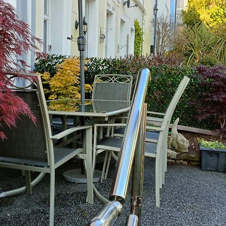 Lawnswood Guest House Torquay Bagian luar foto