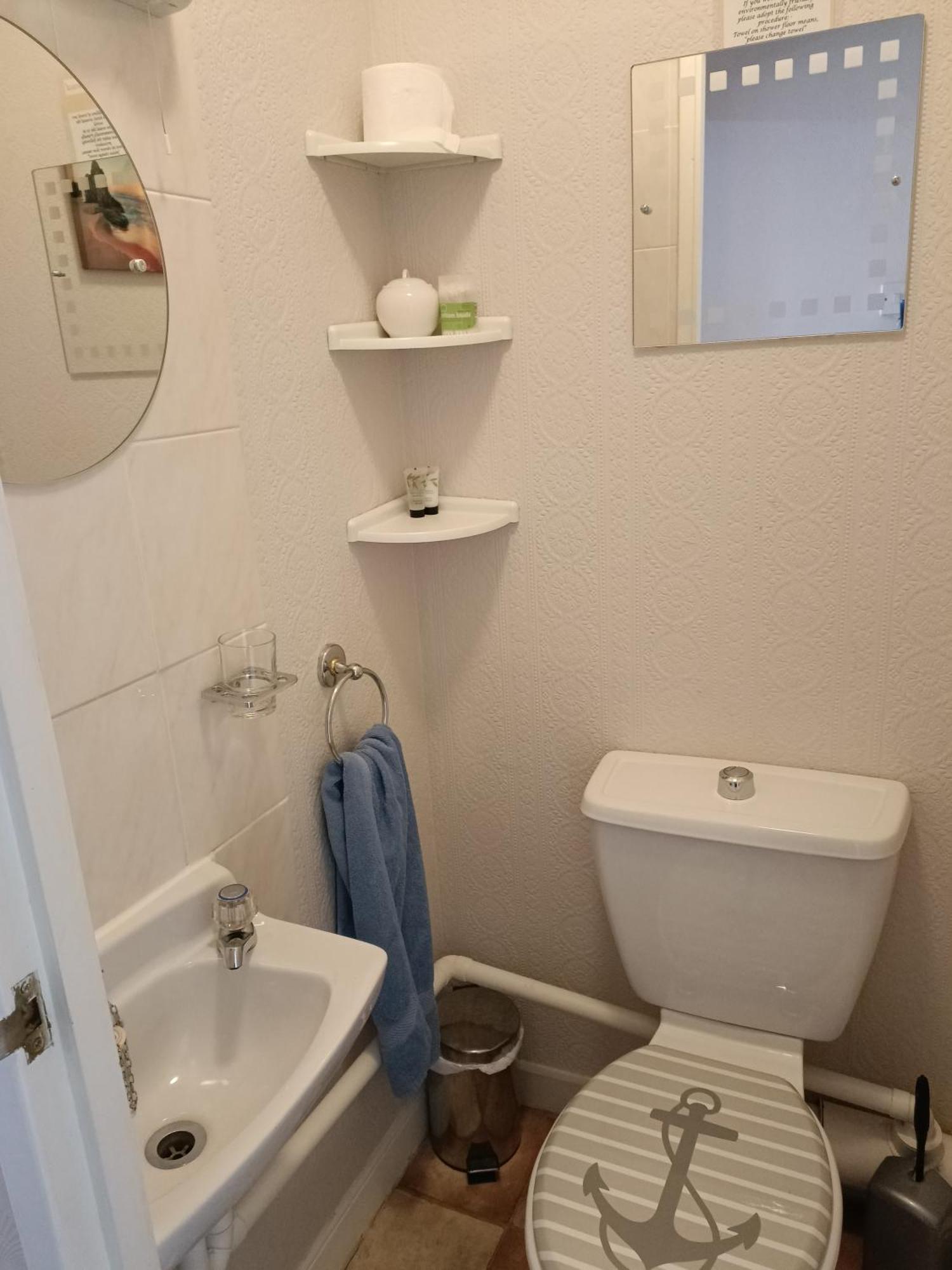 Lawnswood Guest House Torquay Bagian luar foto