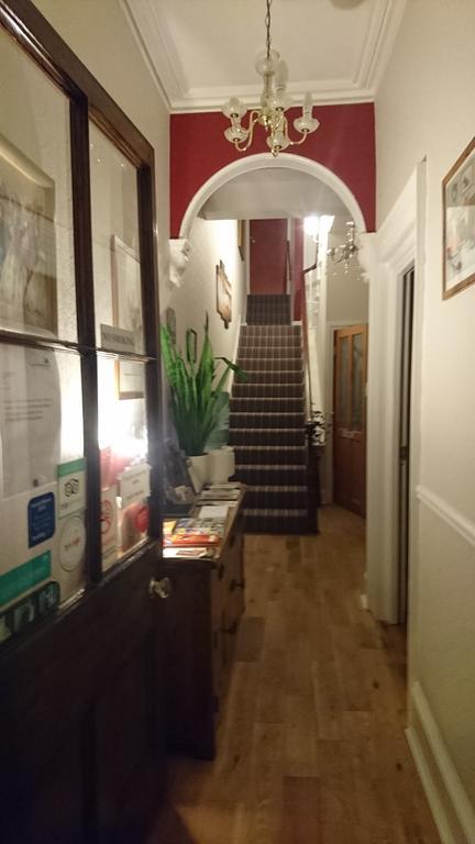 Lawnswood Guest House Torquay Bagian luar foto
